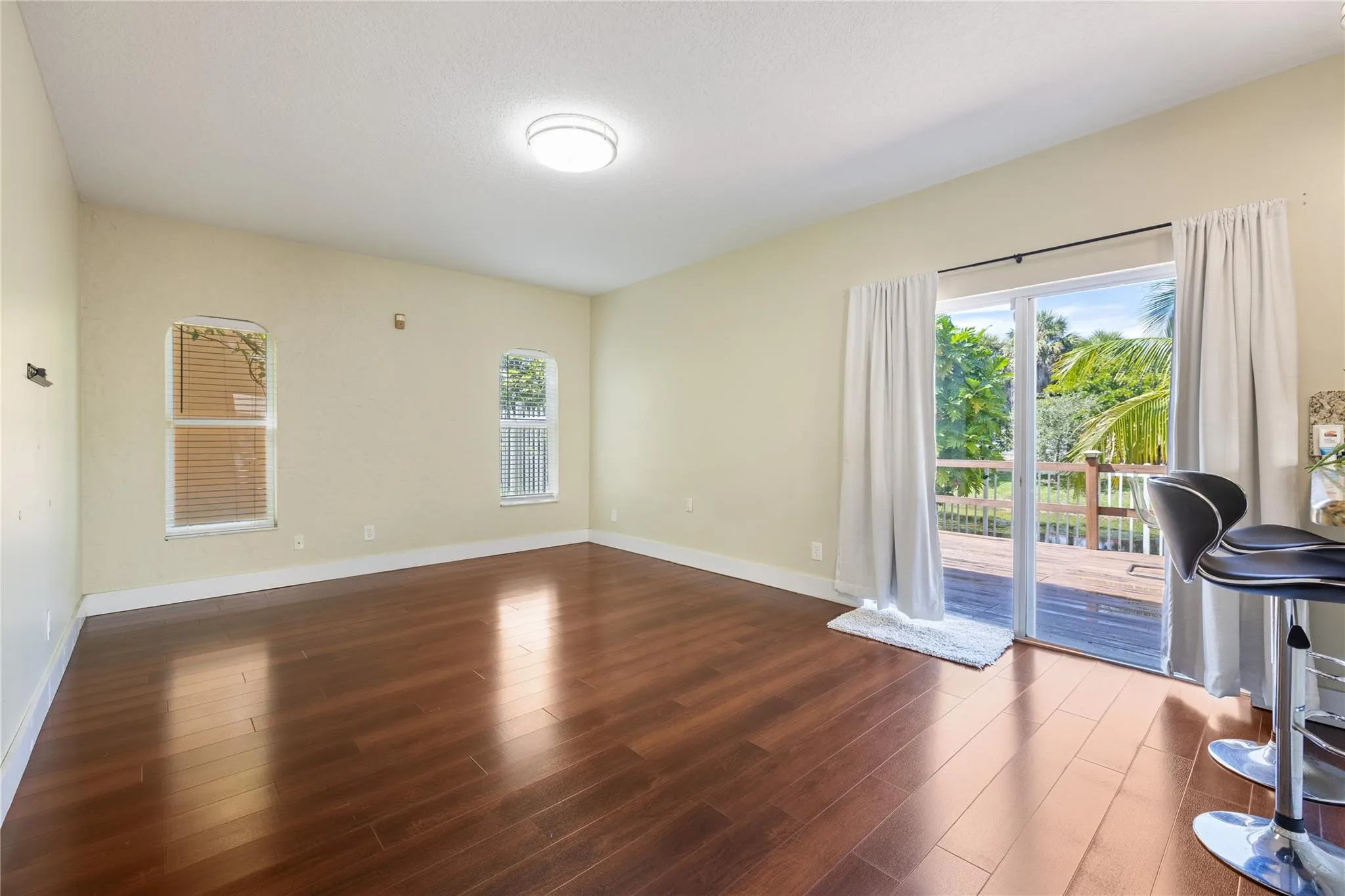 1512 SW 106th Ave