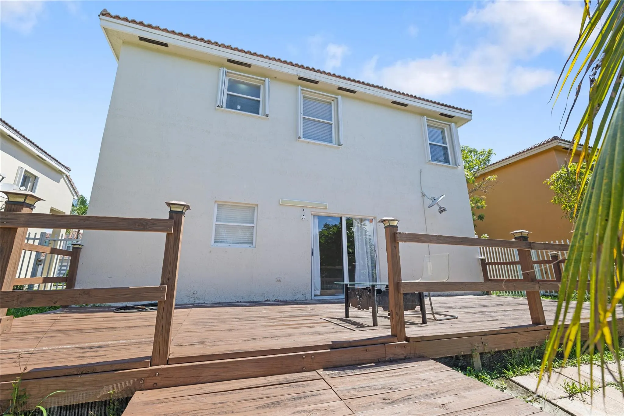 1512 SW 106th Ave