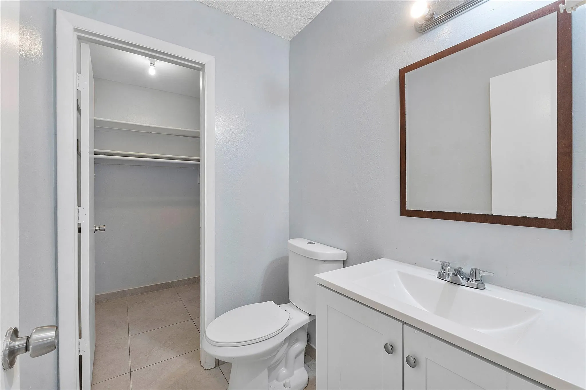 395 SW 15th St, #20
