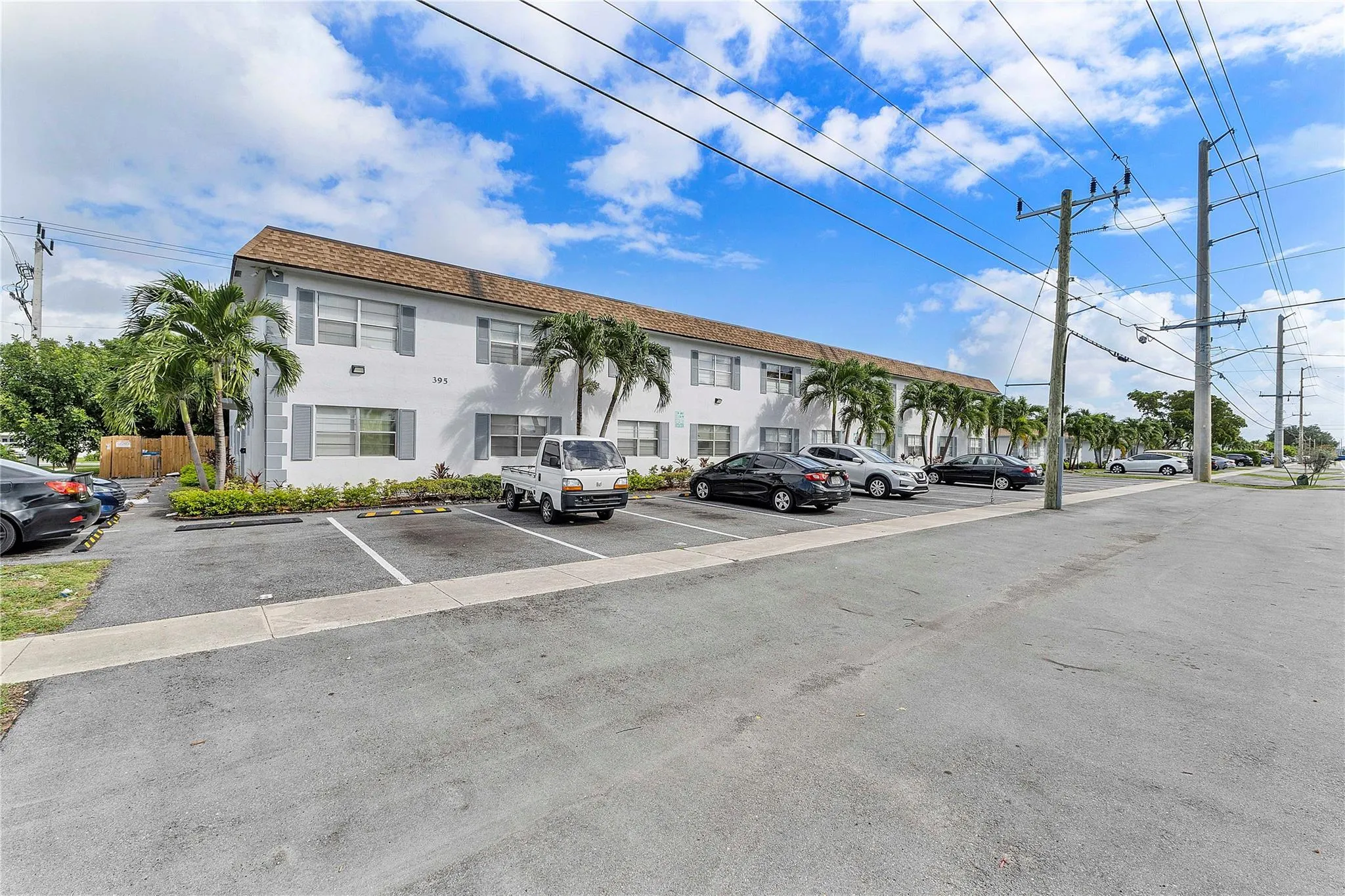 395 SW 15th St, #20