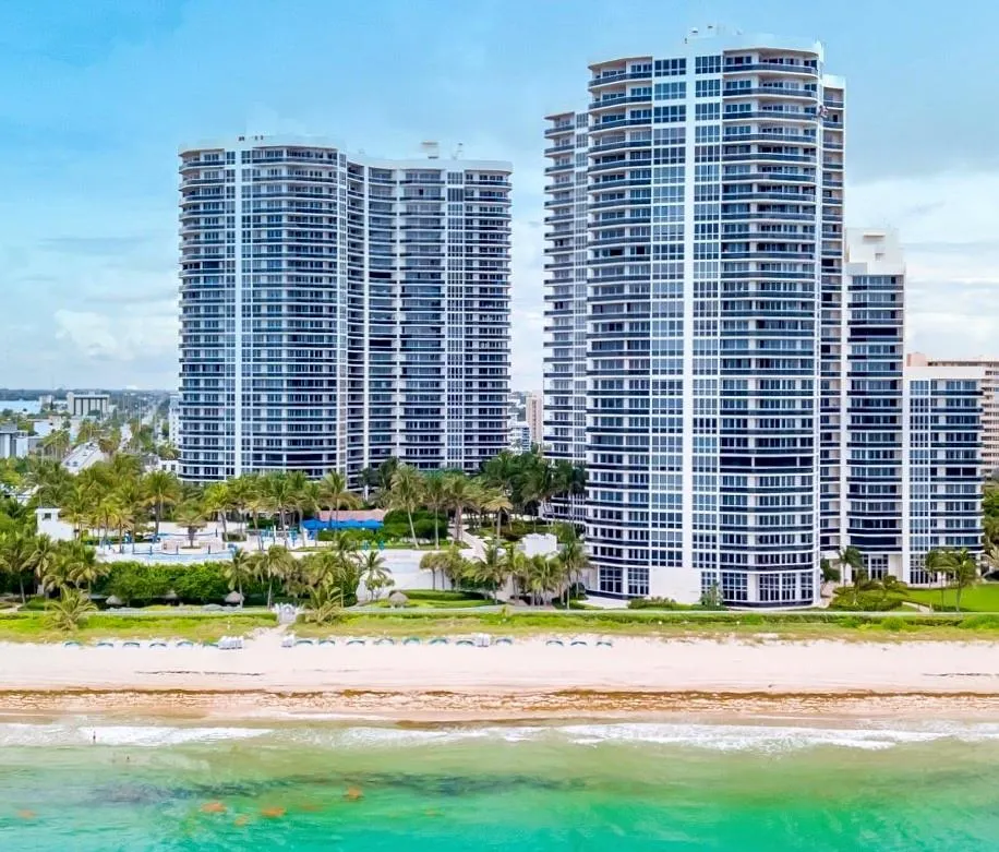 3200 N Ocean Blvd, #906