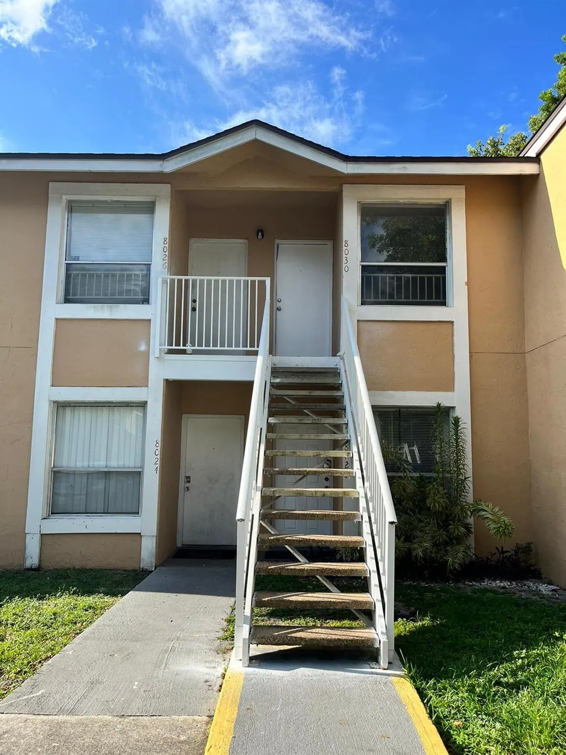 8030 SW 21st Ct, #8030