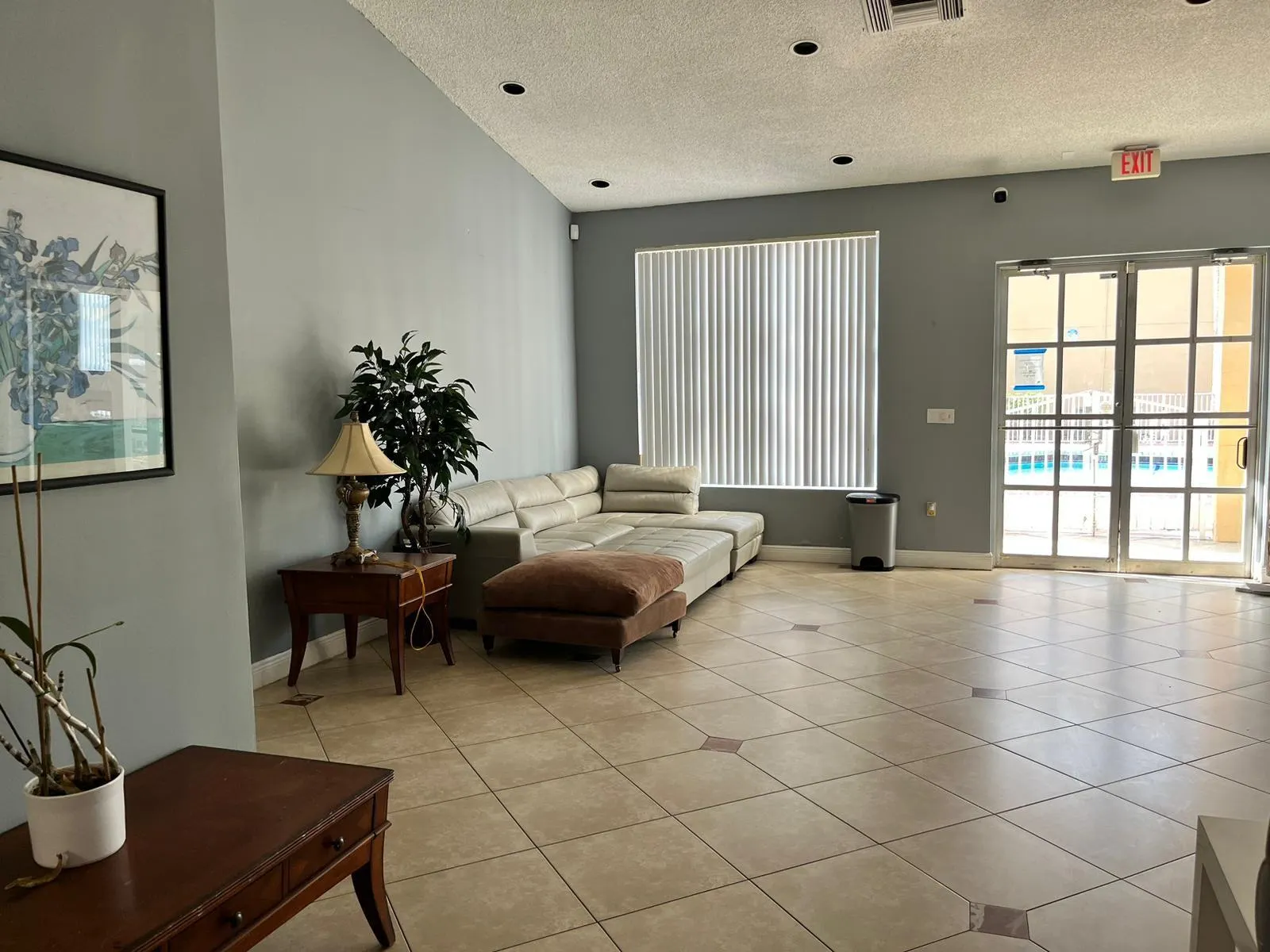 8030 SW 21st Ct, #8030