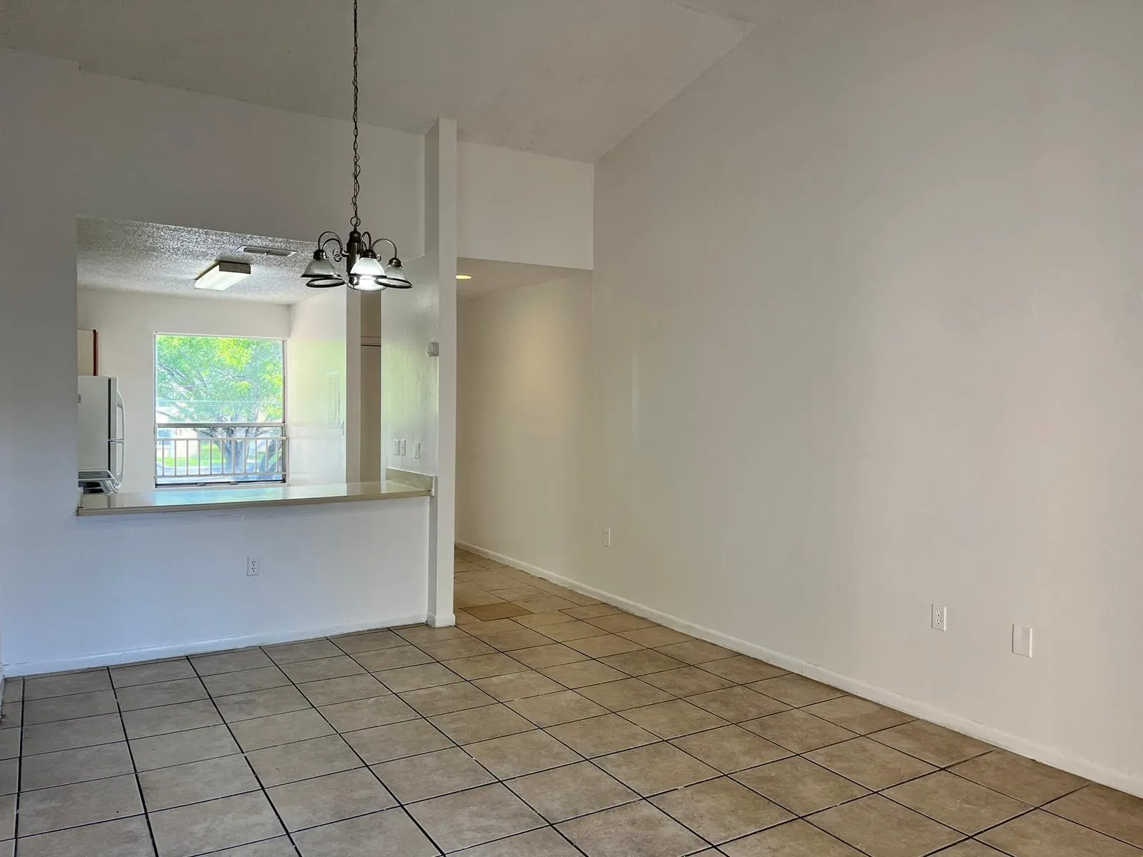 8030 SW 21st Ct, #8030