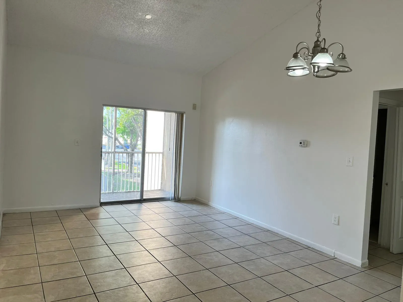 8030 SW 21st Ct, #8030