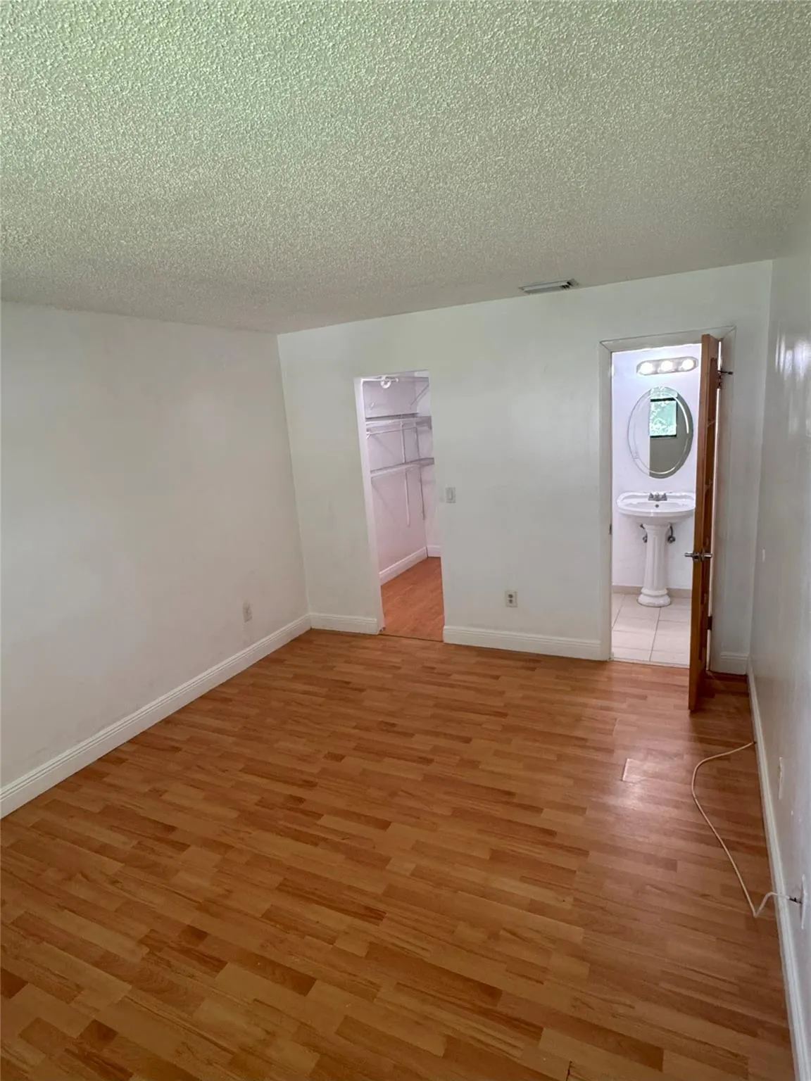 851 NE 209th Ter, #202