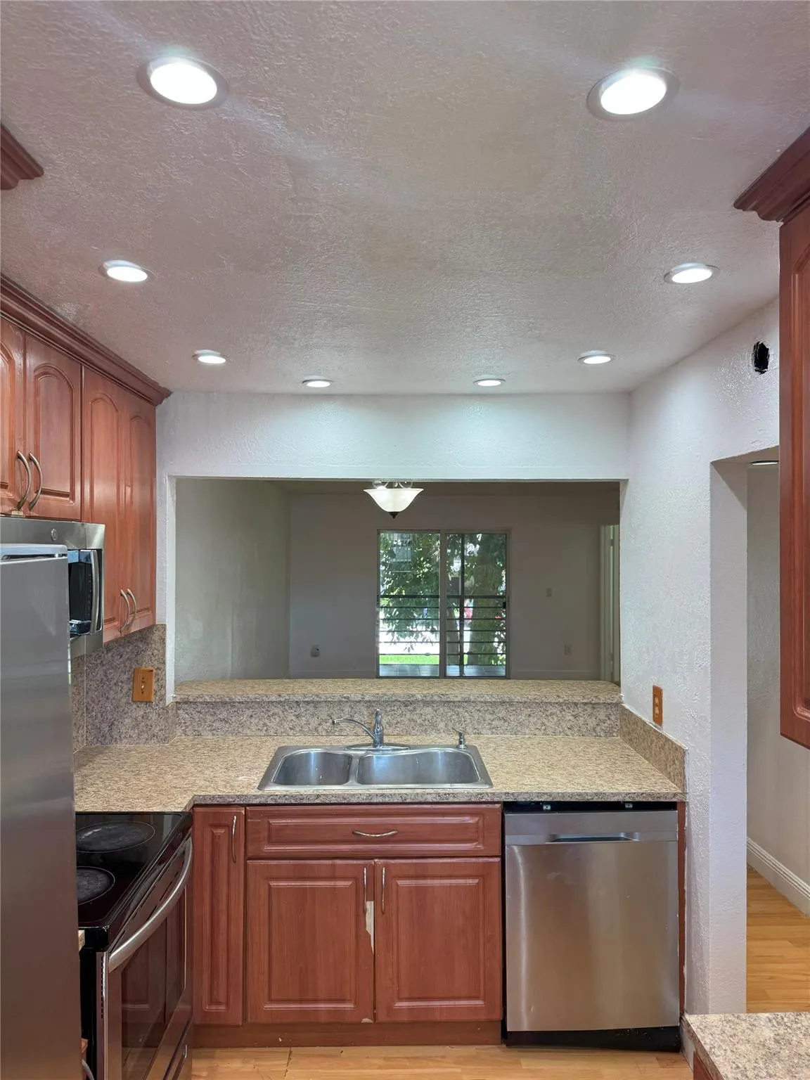 851 NE 209th Ter, #202