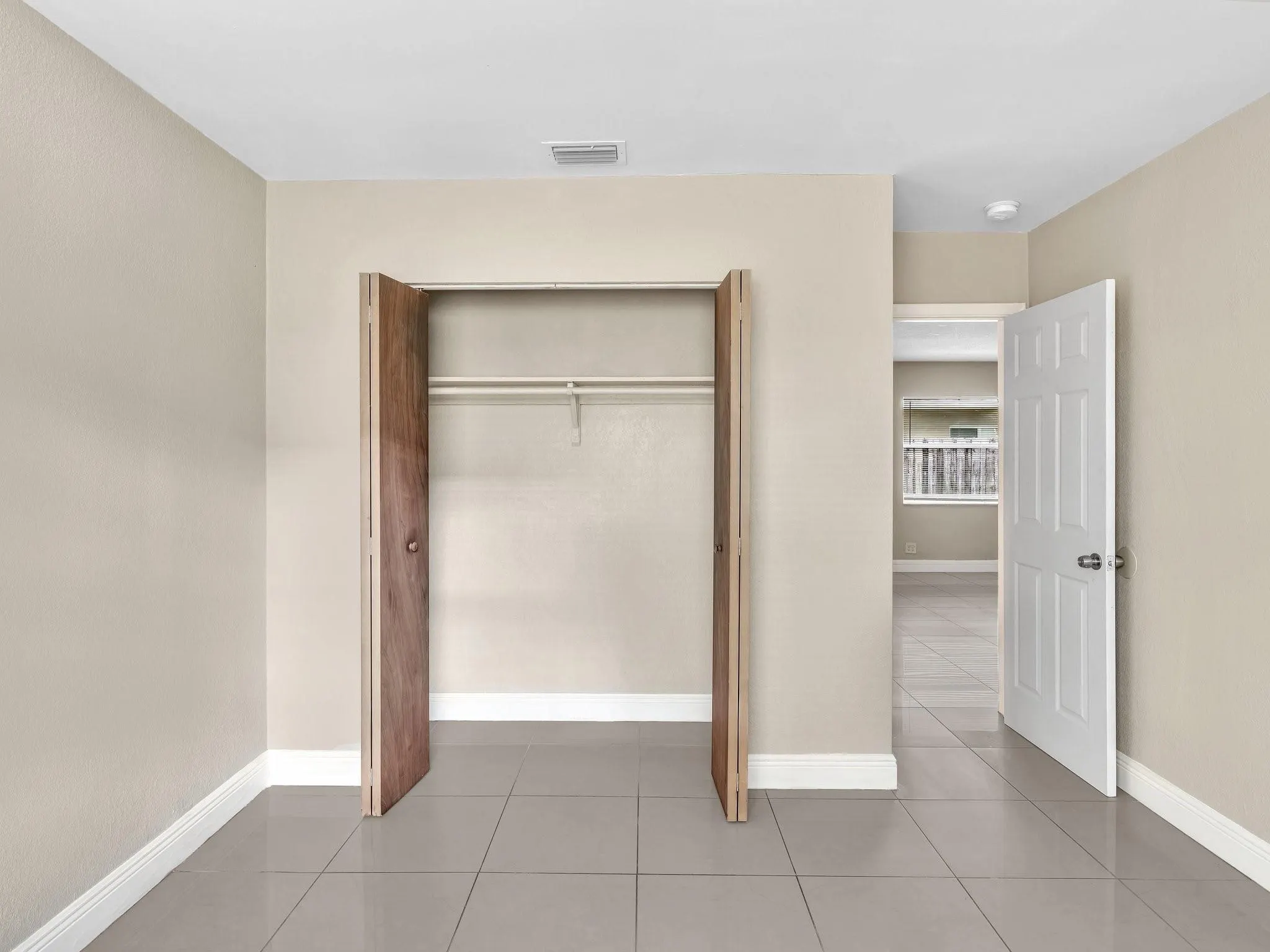 705 SW 15th Ave #3