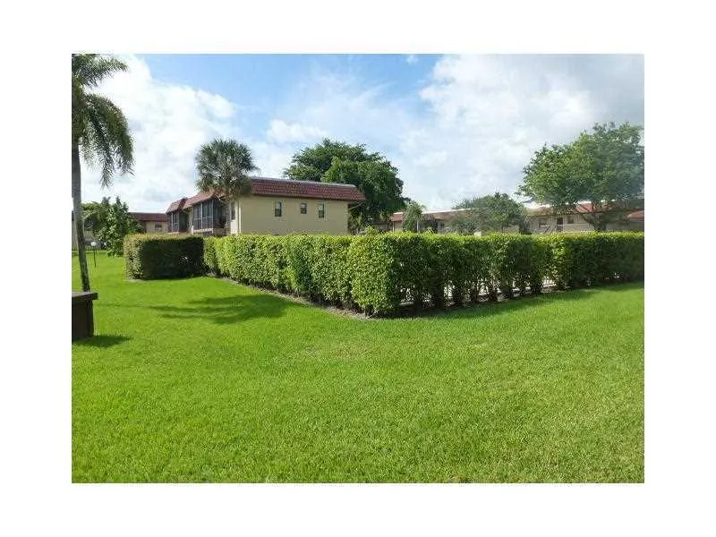 21895 Lake Forest Cir, #106