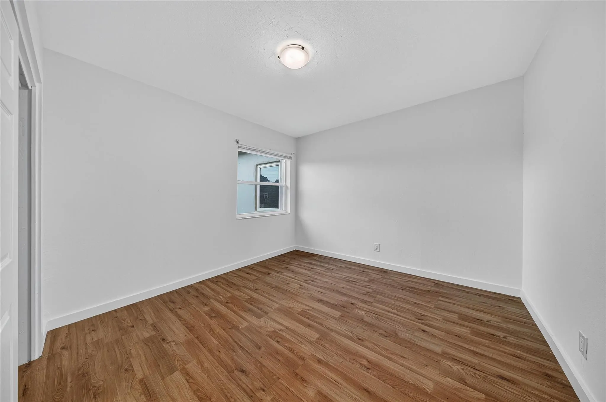 206 NW 5th Avenue