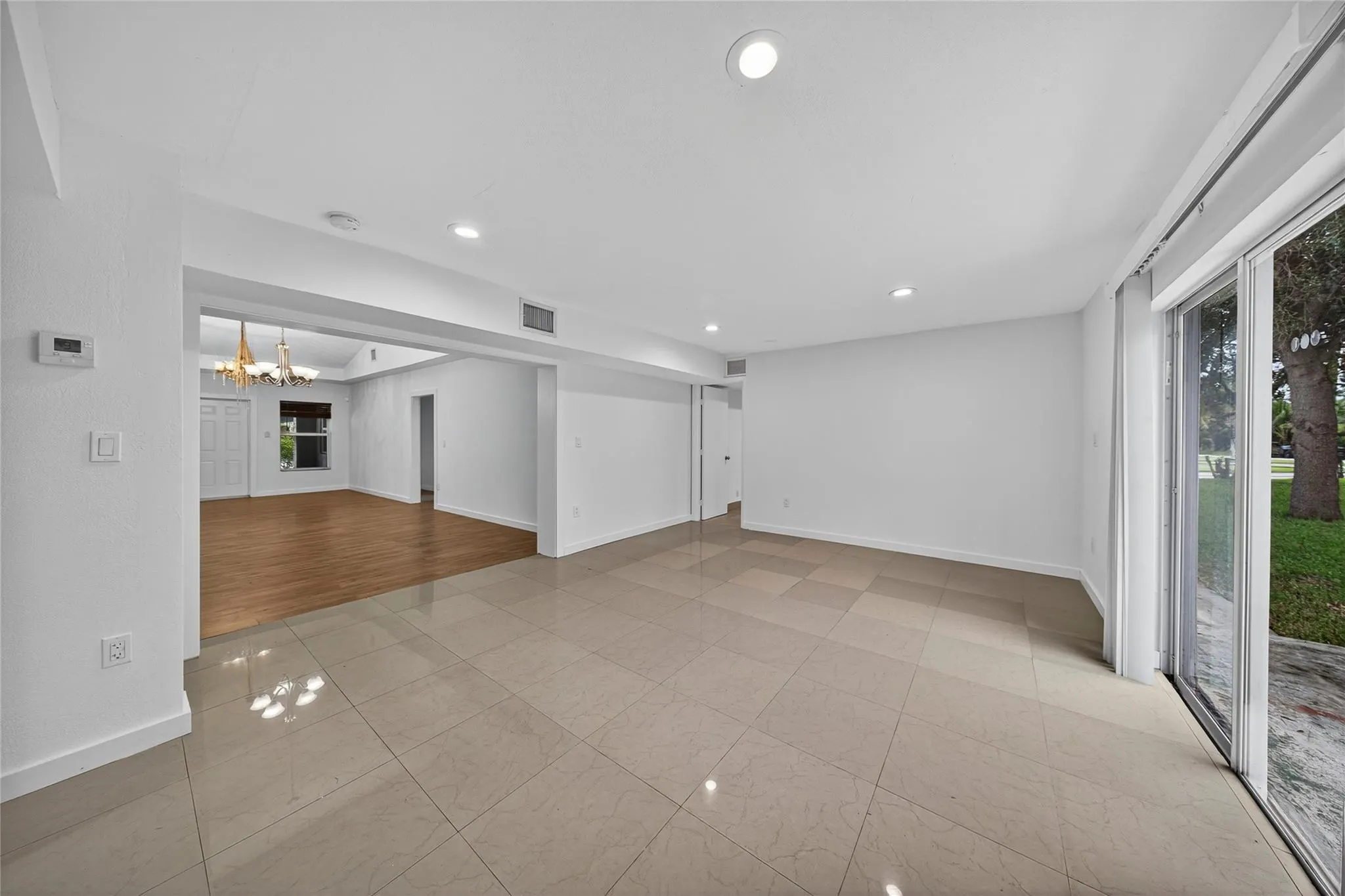 206 NW 5th Avenue