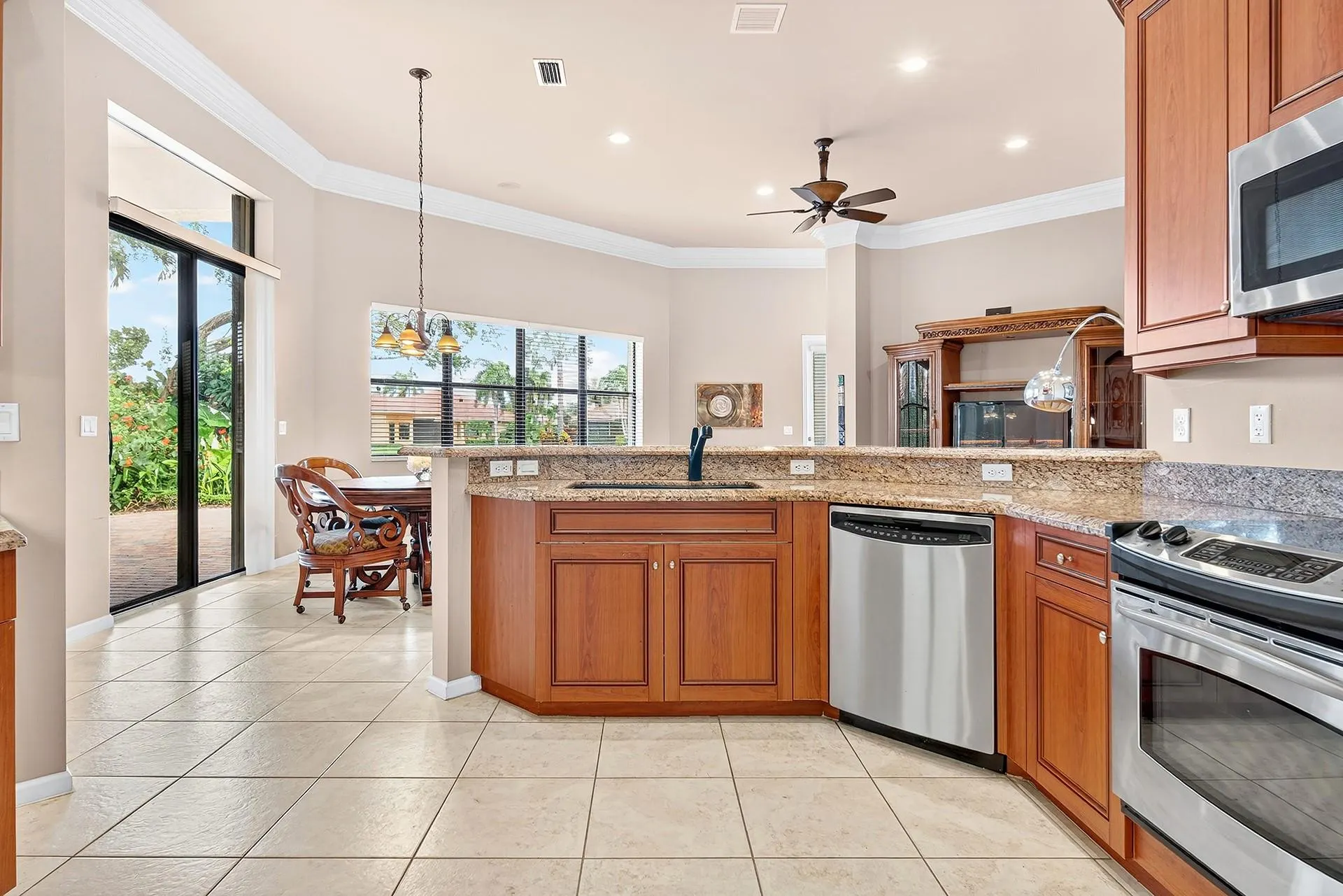 6880 Antinori Lane