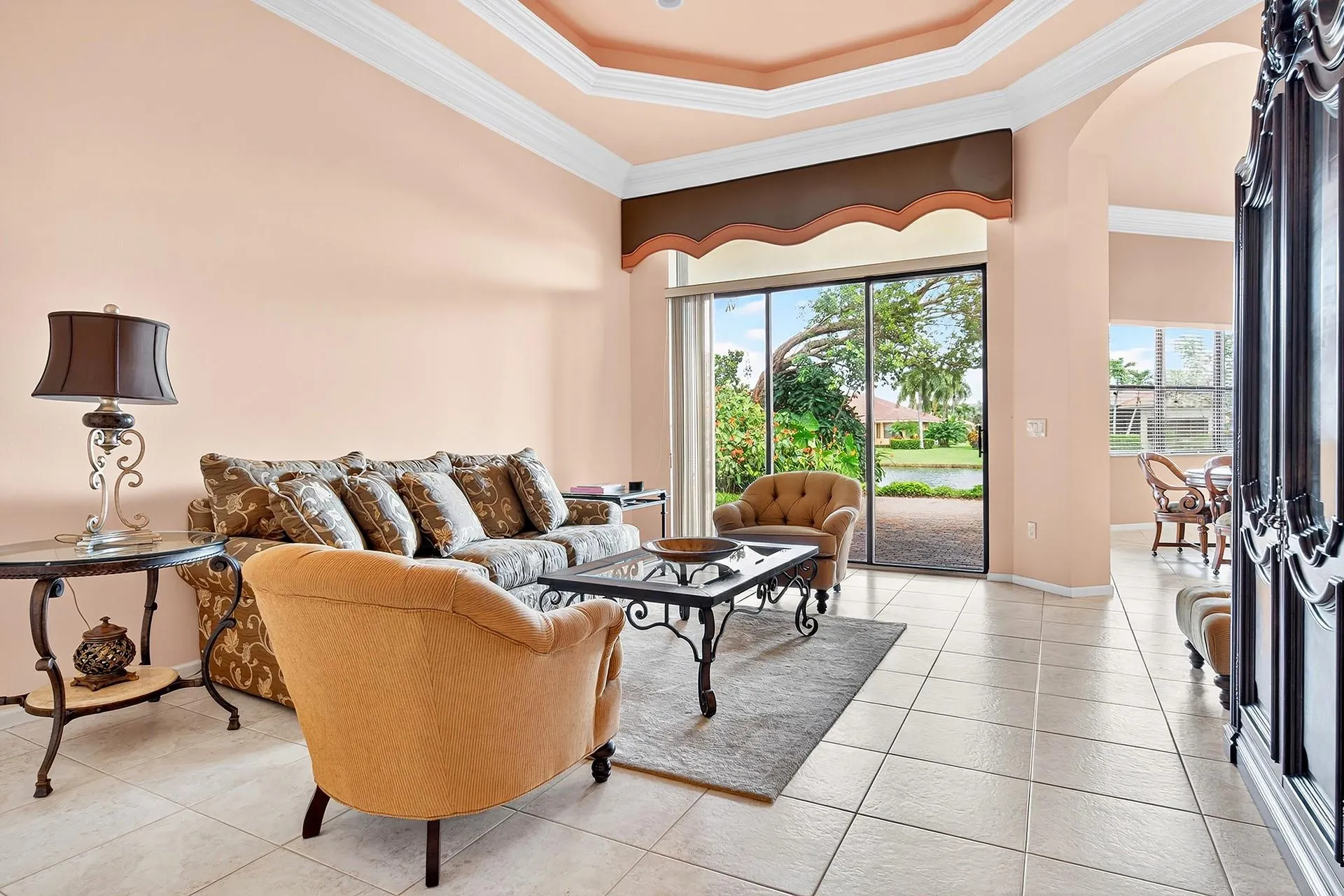 6880 Antinori Lane