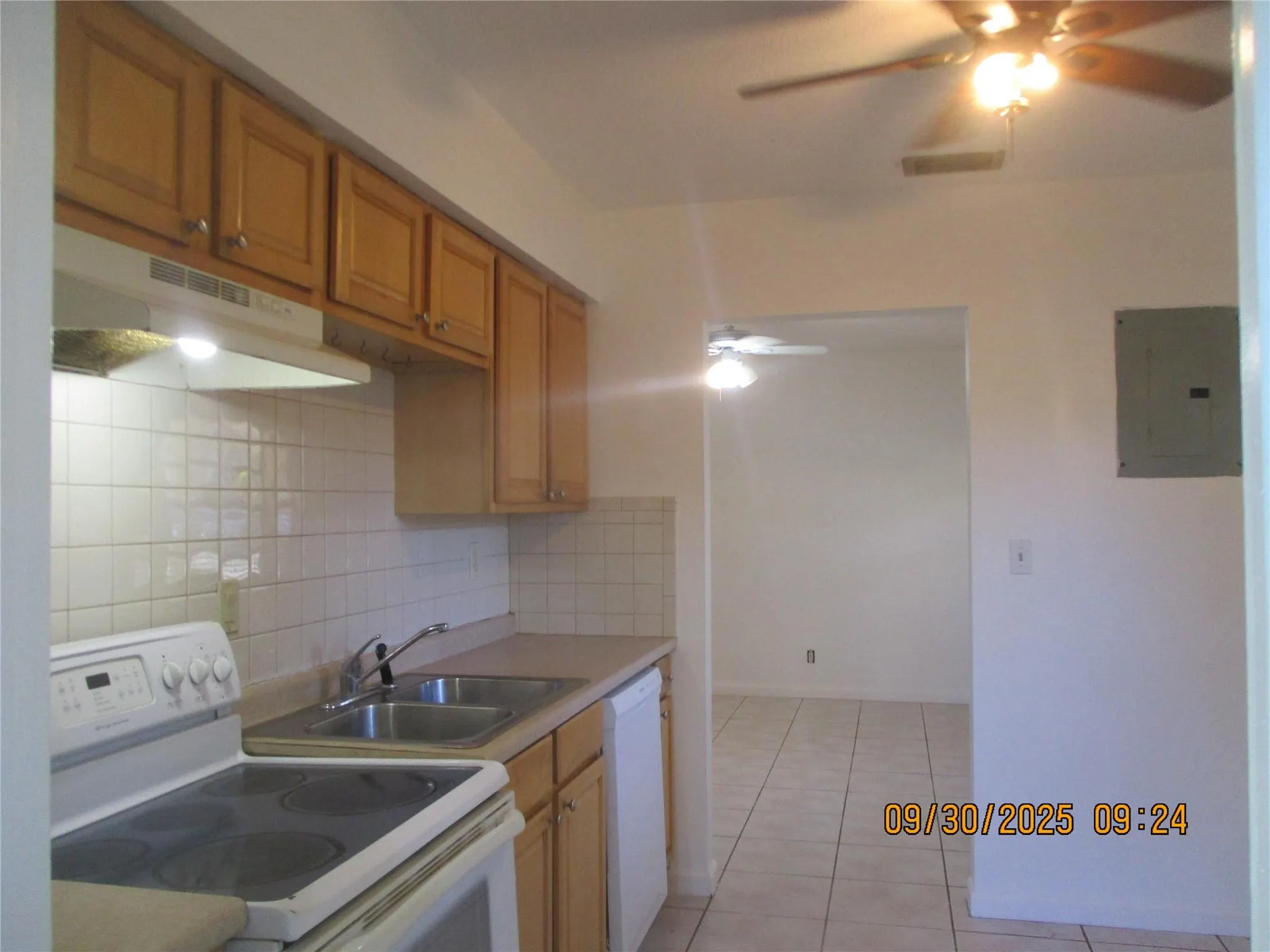 353 NW 17th Pl