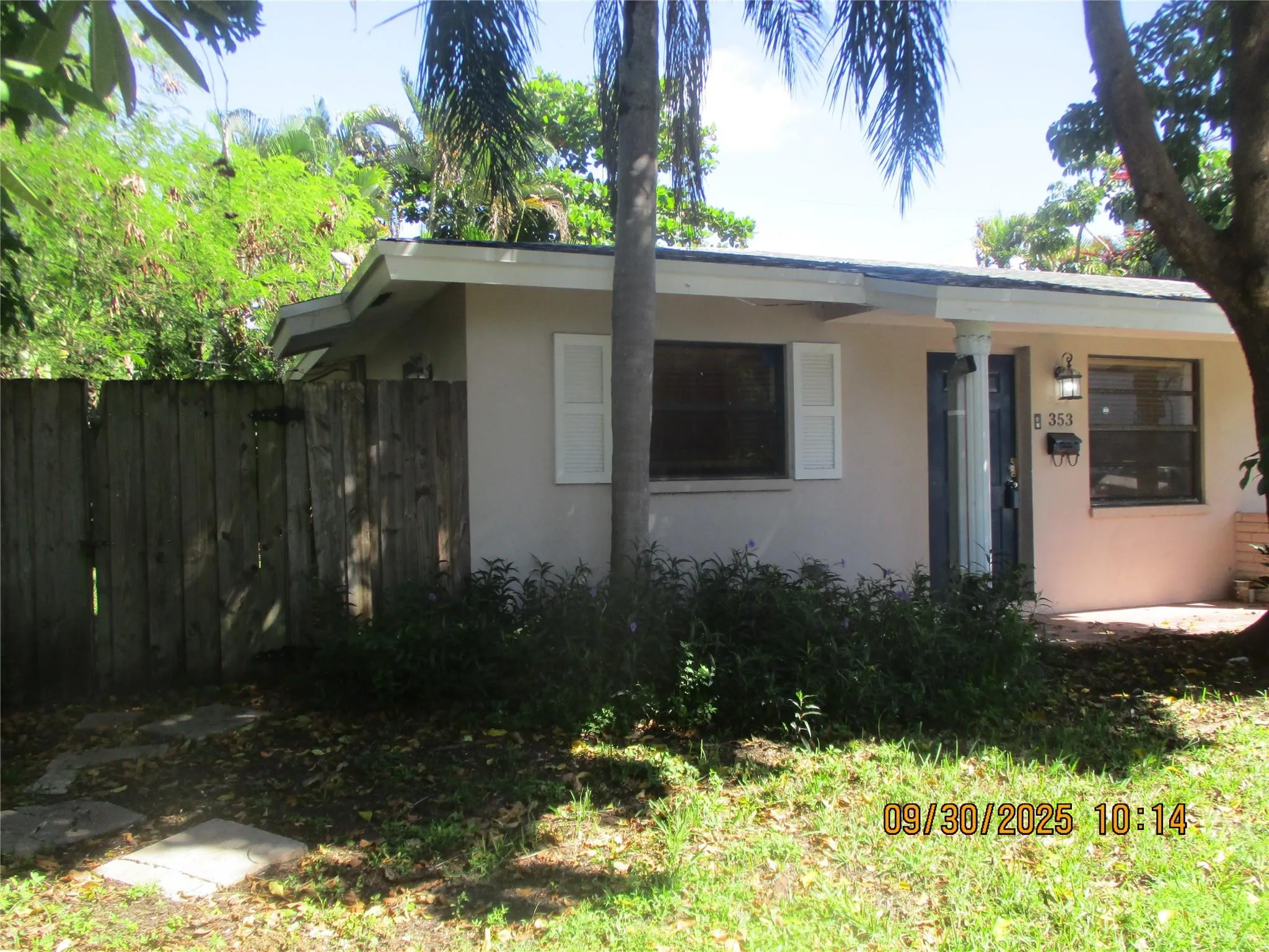 353 NW 17th Pl