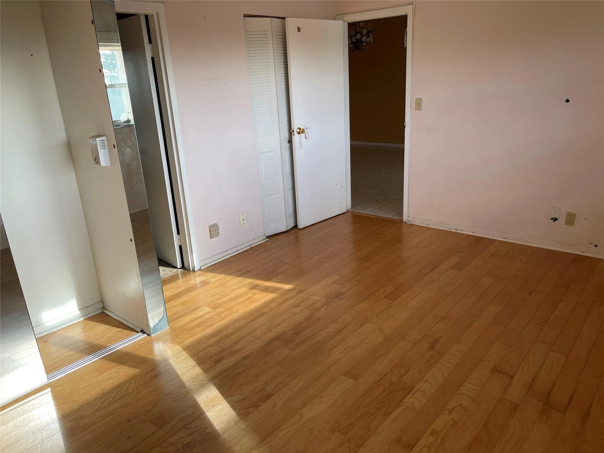1025 Country Club Dr, #407