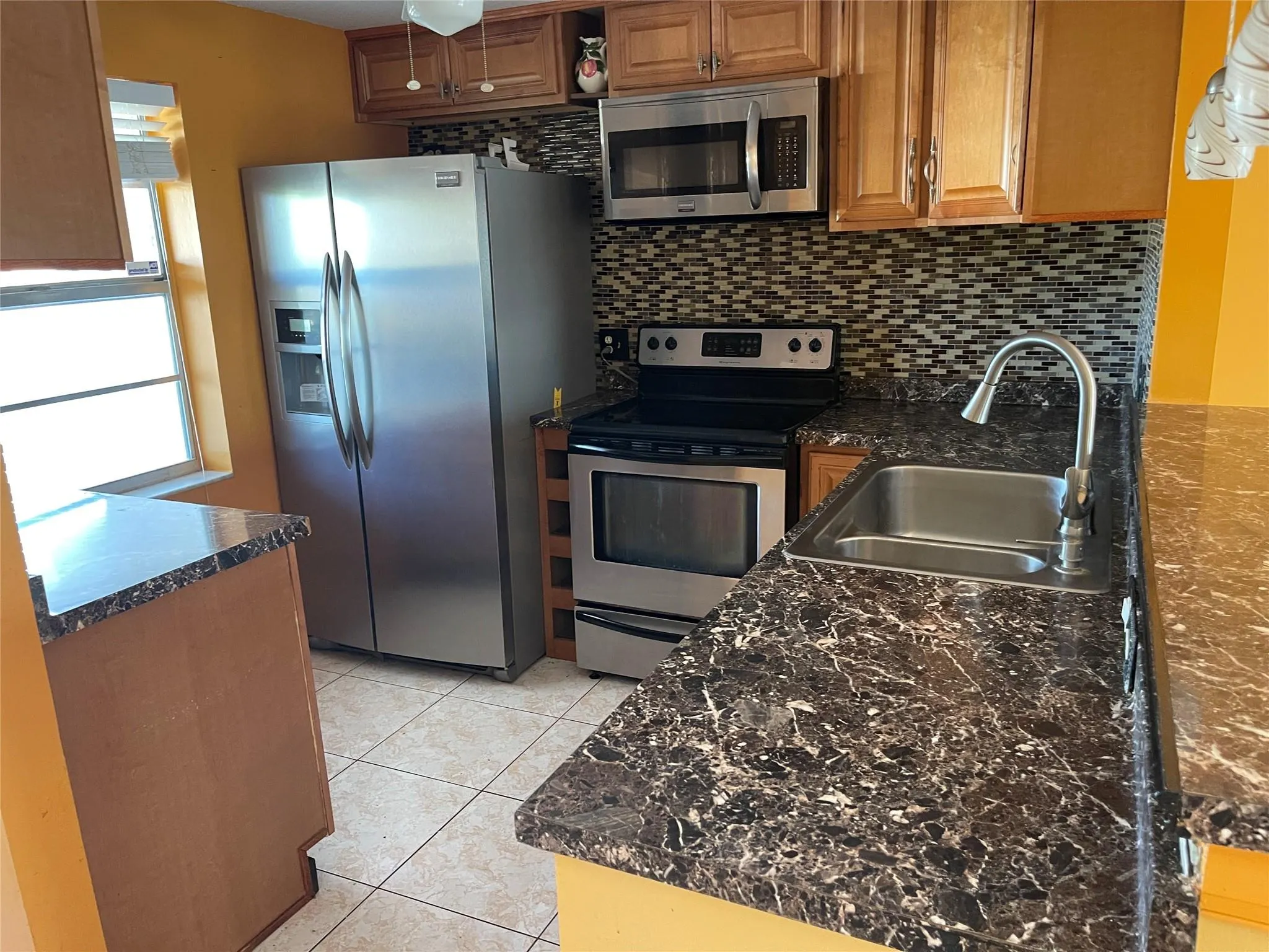 1025 Country Club Dr, #407