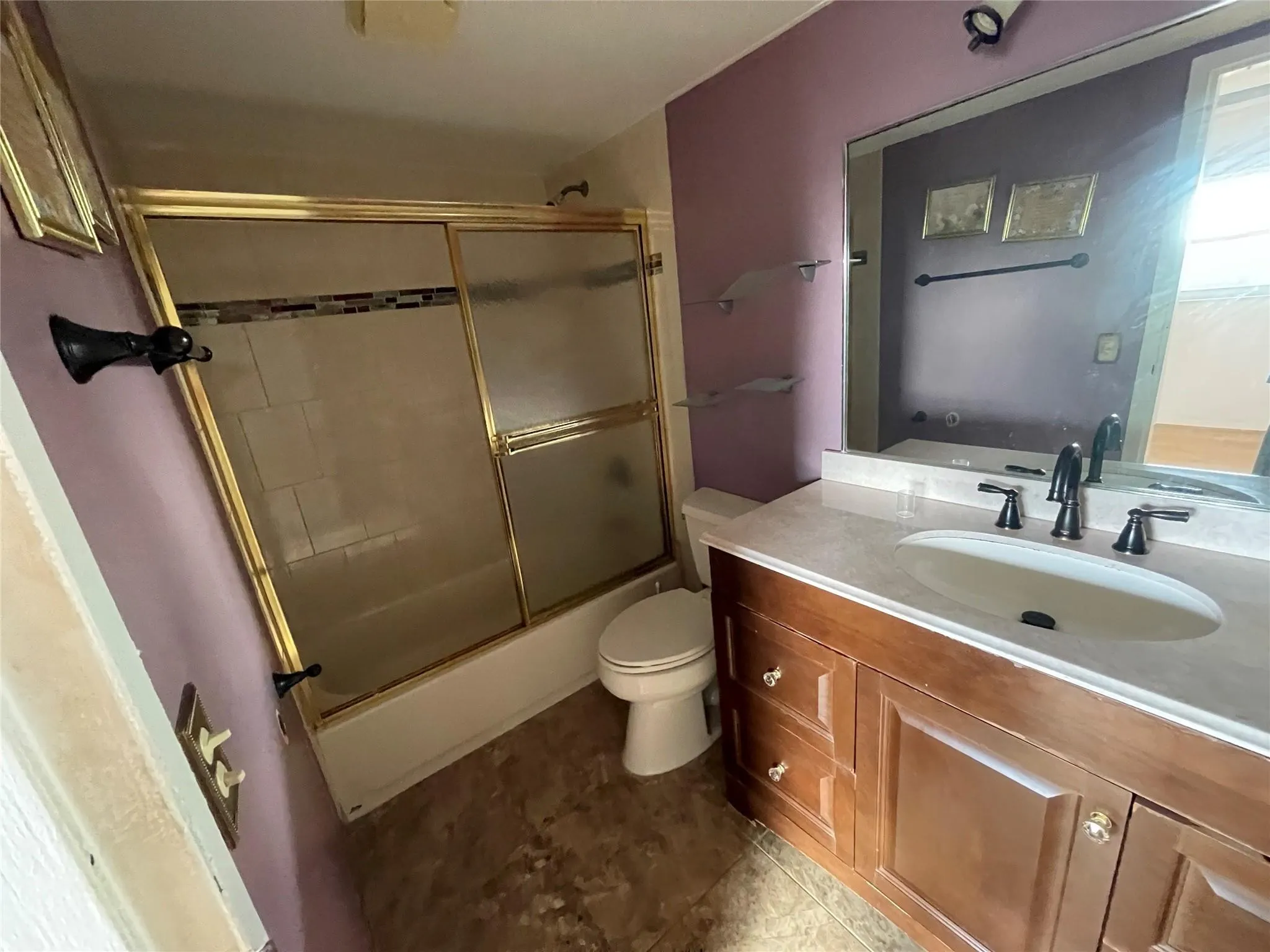 1025 Country Club Dr, #407