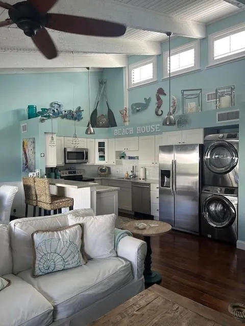 2355 NE Ocean Blvd, #37B