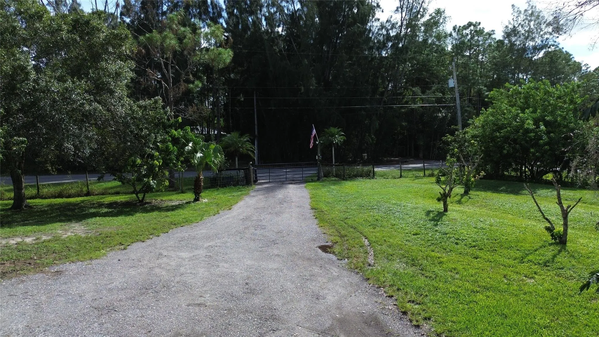 9795 Whippoorwill Trl