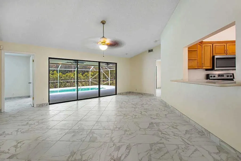 9795 Whippoorwill Trl