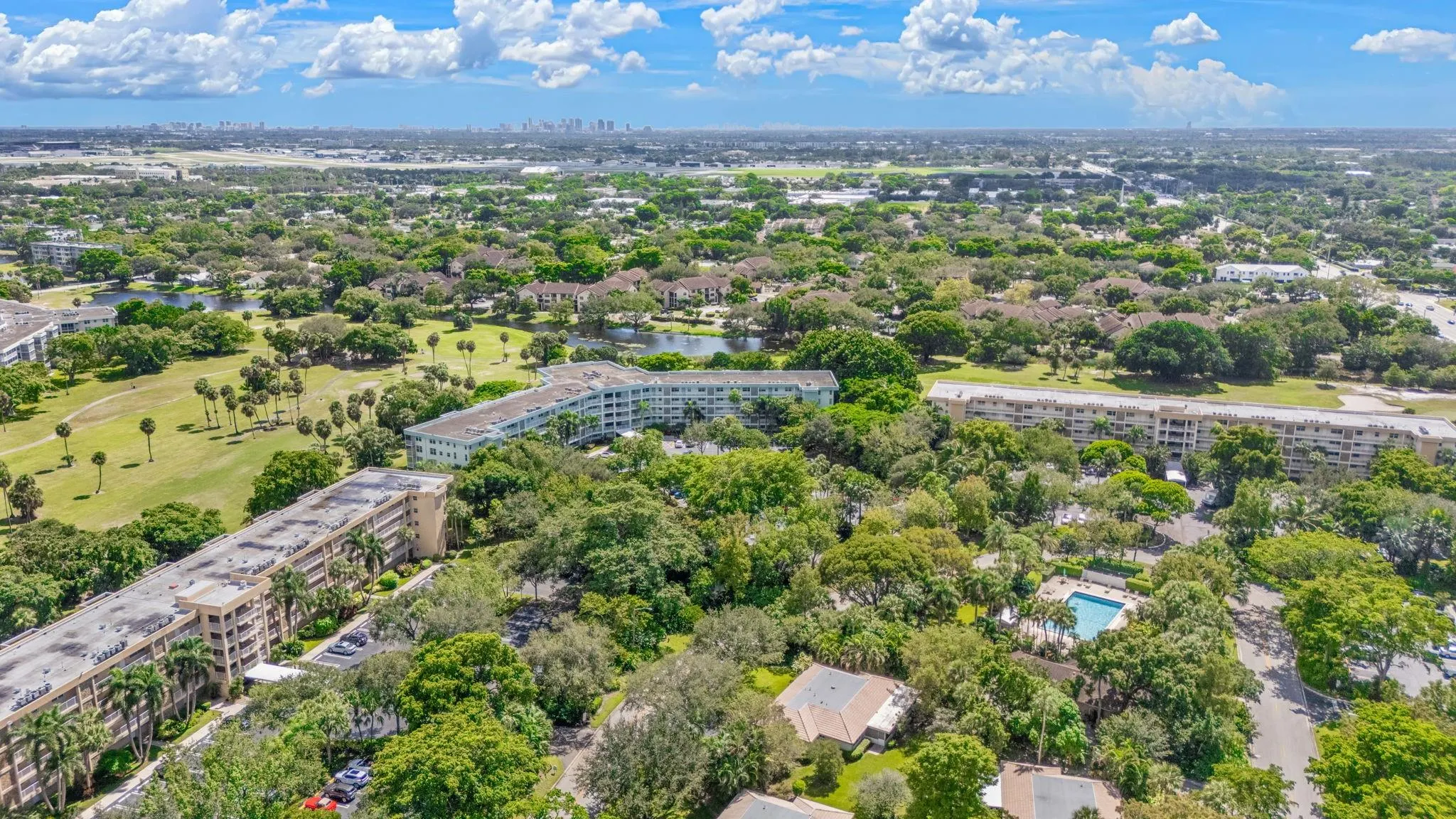 806 Cypress Grove LN, #403