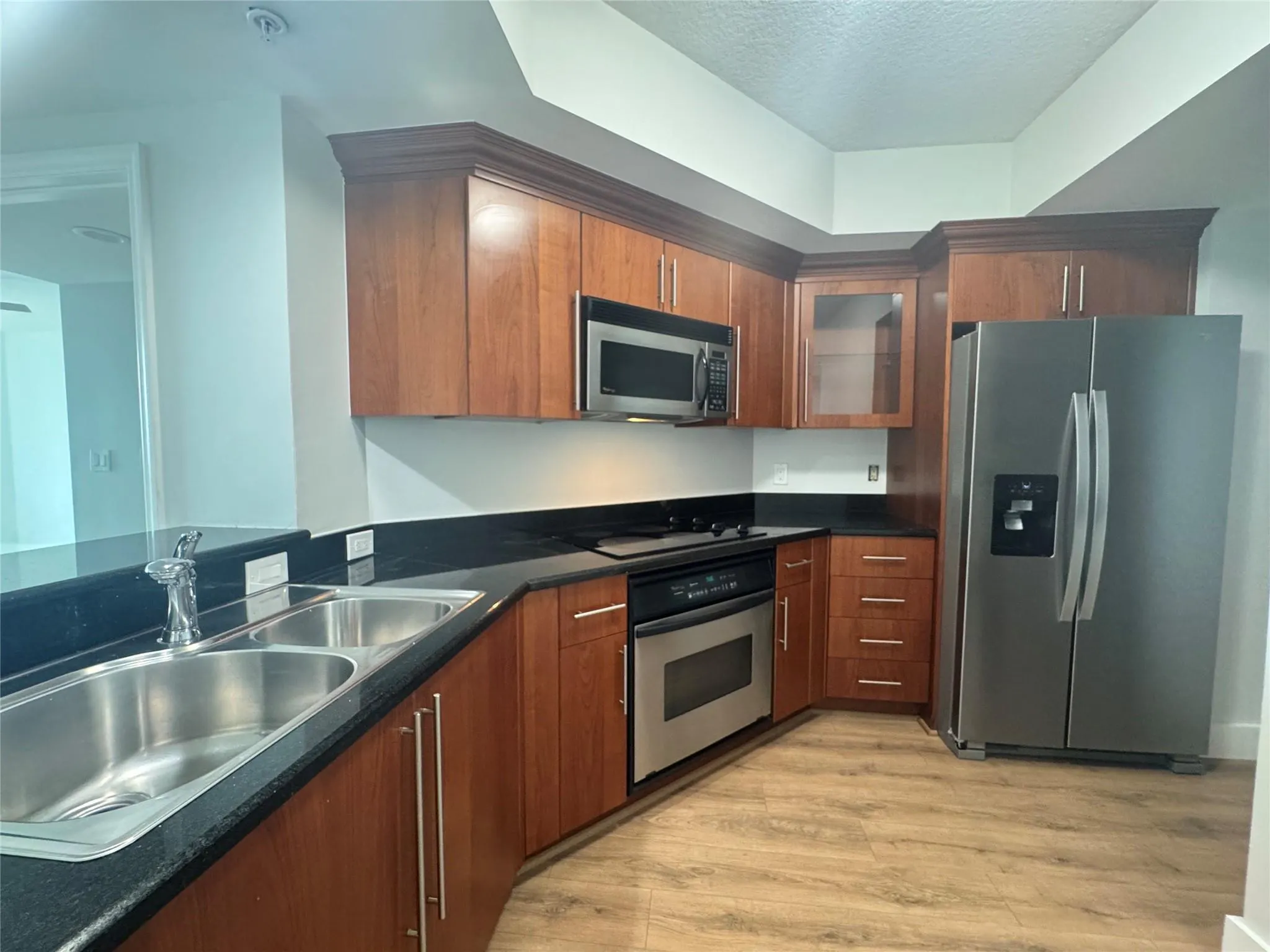 401 SW 4th Ave, #900