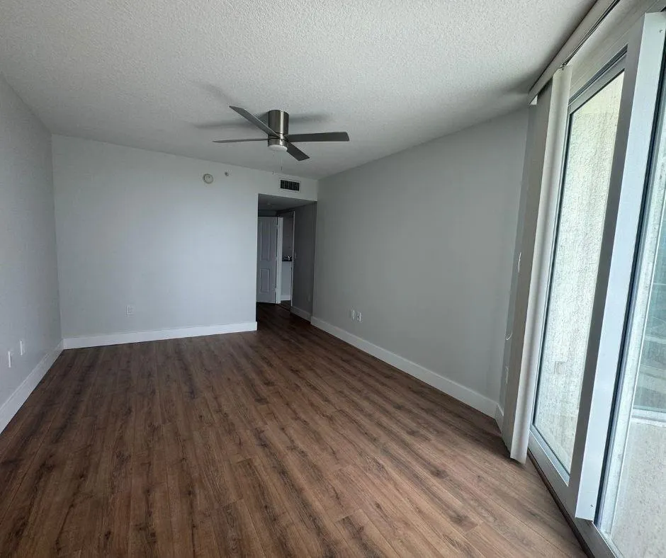 401 SW 4th Ave, #900