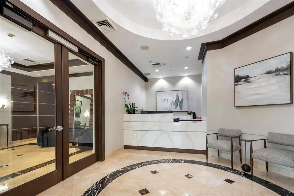 401 SW 4th Ave, #900