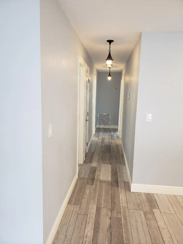 1105 Merion Pl