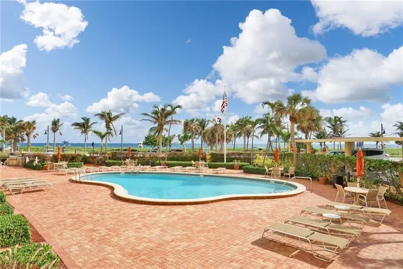 328 N Ocean Blvd, #1008