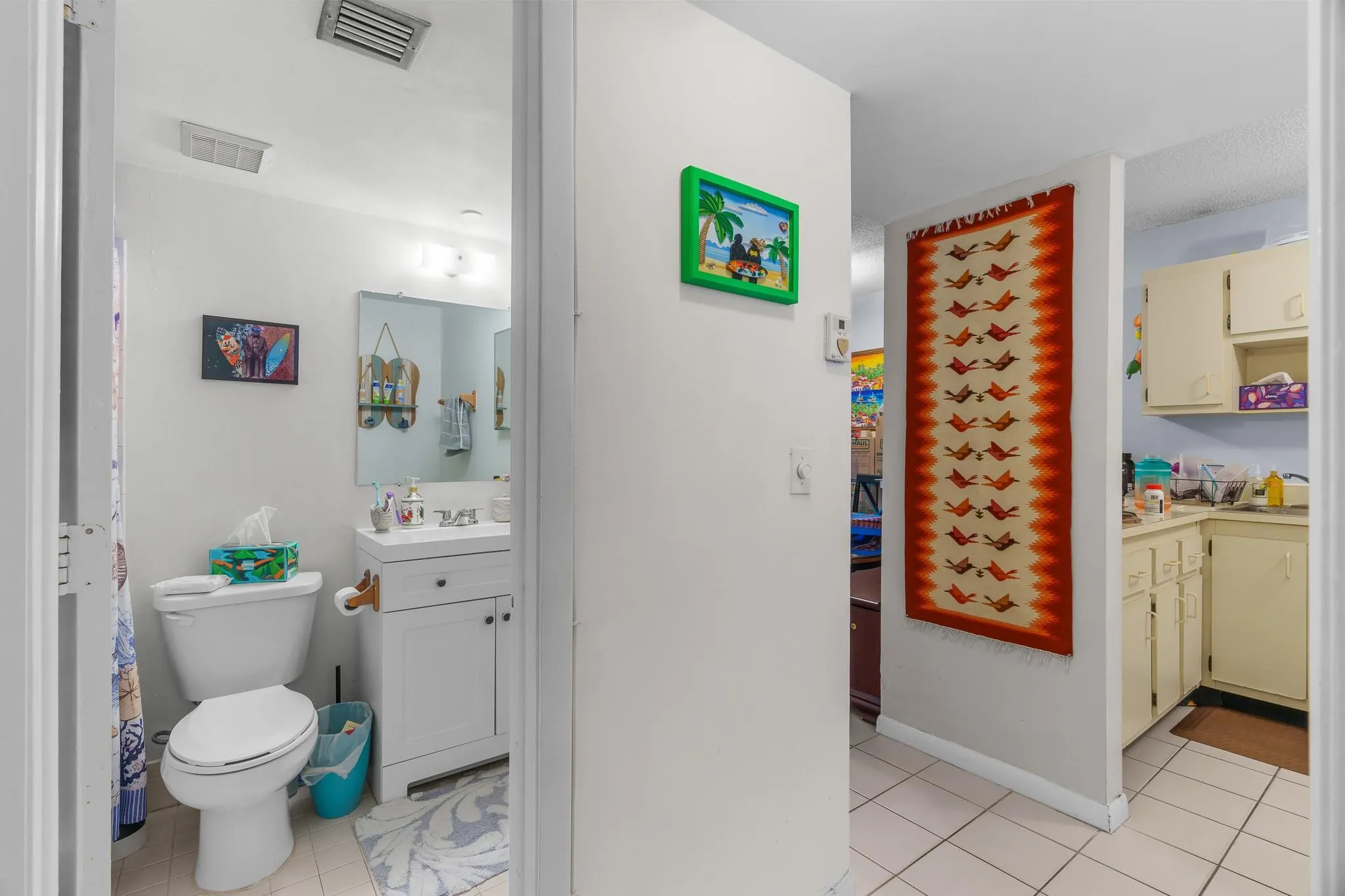 2918 NE 8th Ter, #204