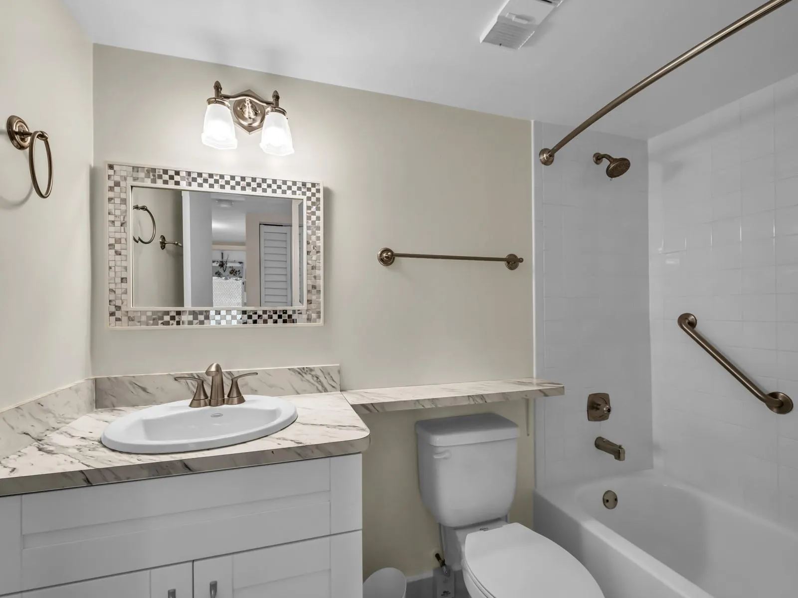 10402 Sunrise Lakes Blvd, #312