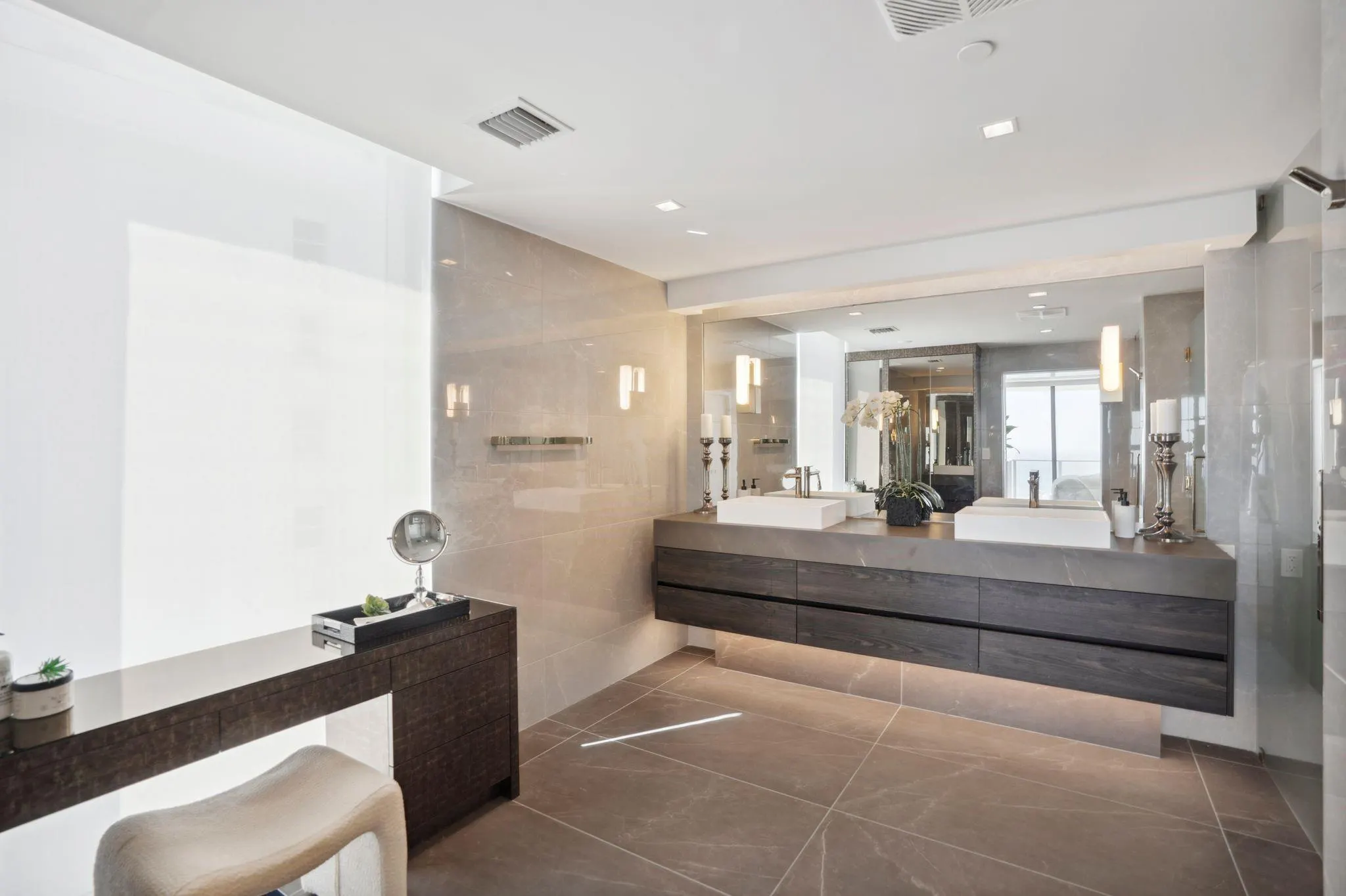 1116 N Ocean Blvd, #1201