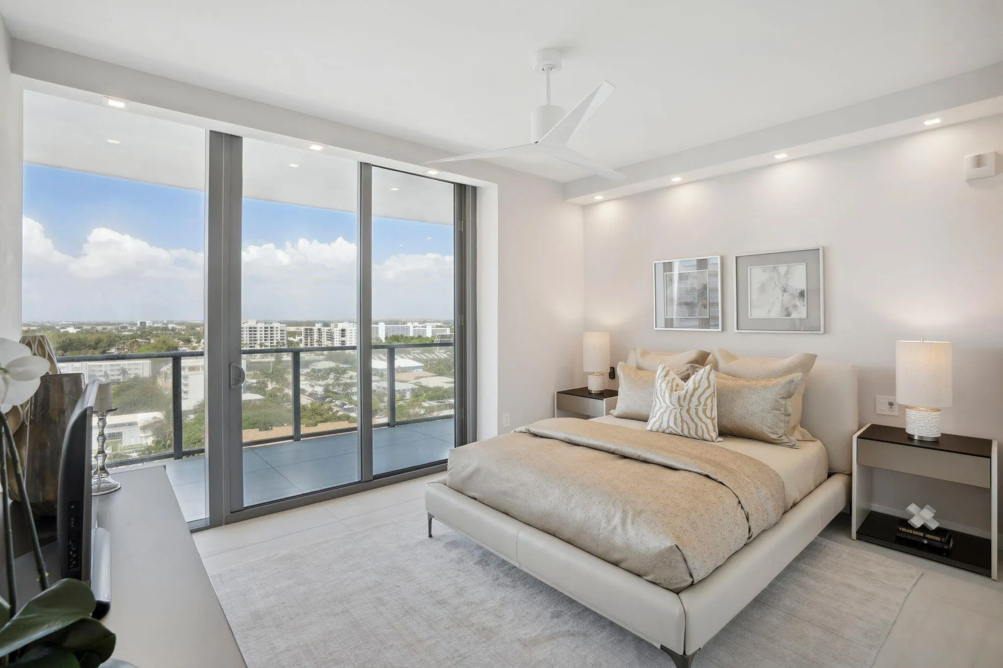 1116 N Ocean Blvd, #1201