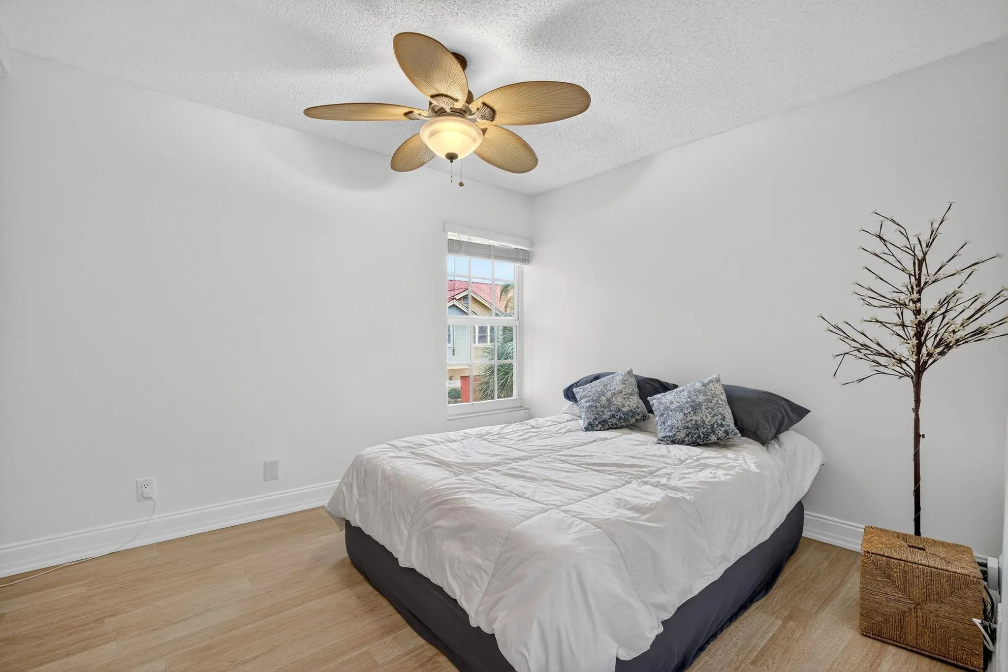 2121 S Ocean Blvd, #603