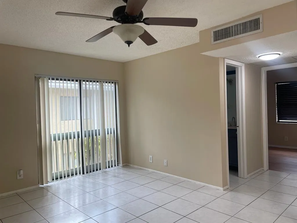 2621 Riverside Dr, #6