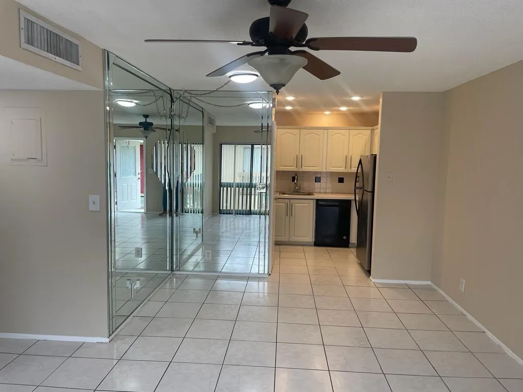 2621 Riverside Dr, #6