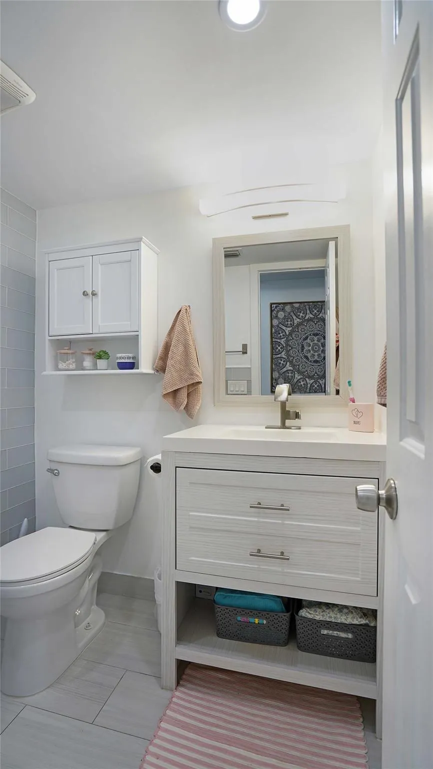 3031 N Ocean Blvd, #806