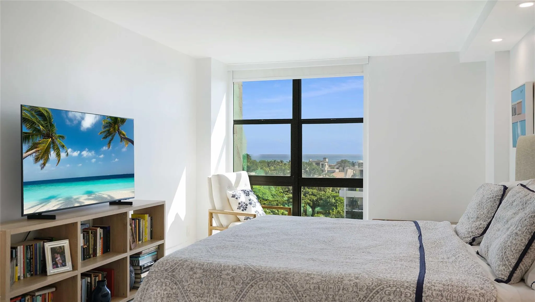 3031 N Ocean Blvd, #806
