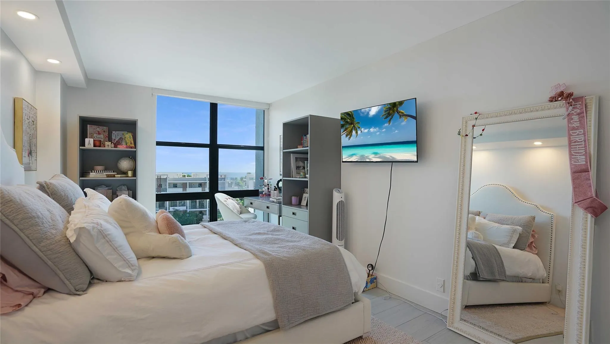 3031 N Ocean Blvd, #806