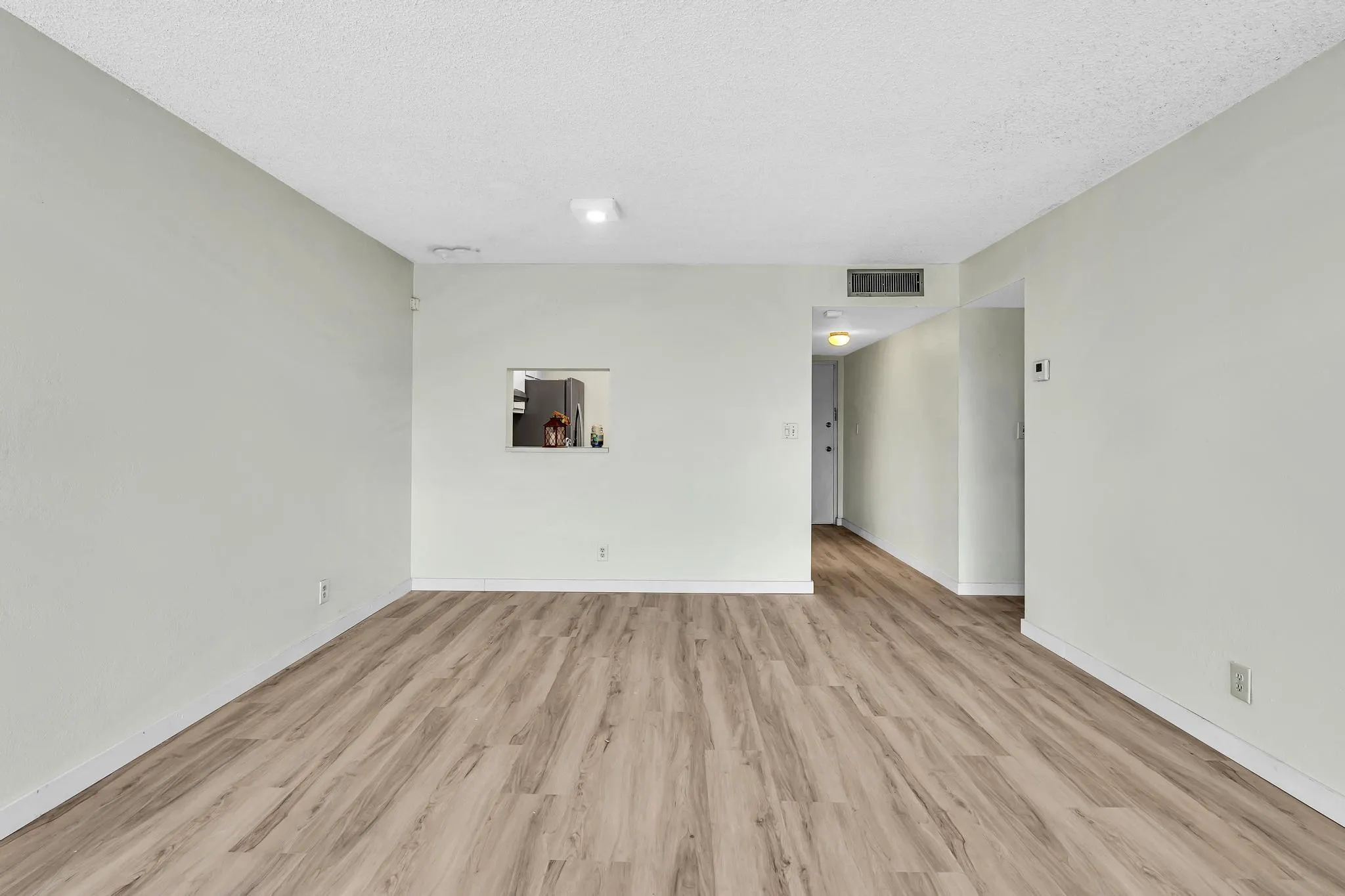 6351 N University Dr, #324