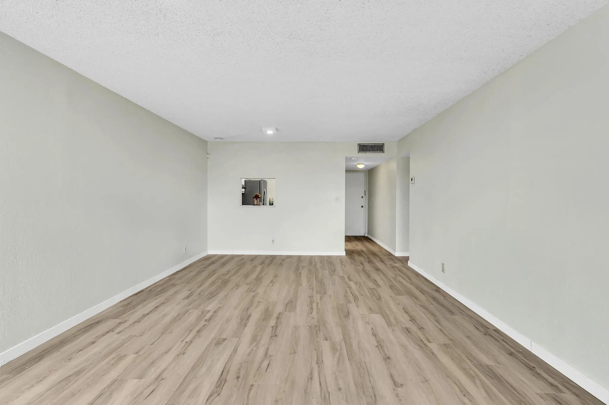 6351 N University Dr, #324