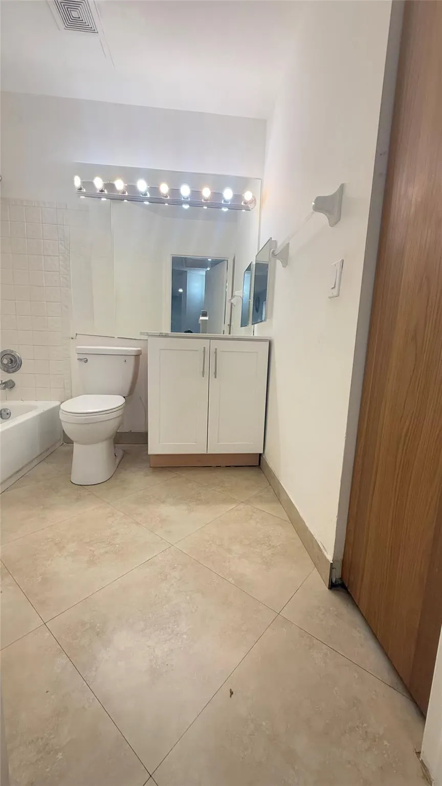 10661 NW 14th Street, #241