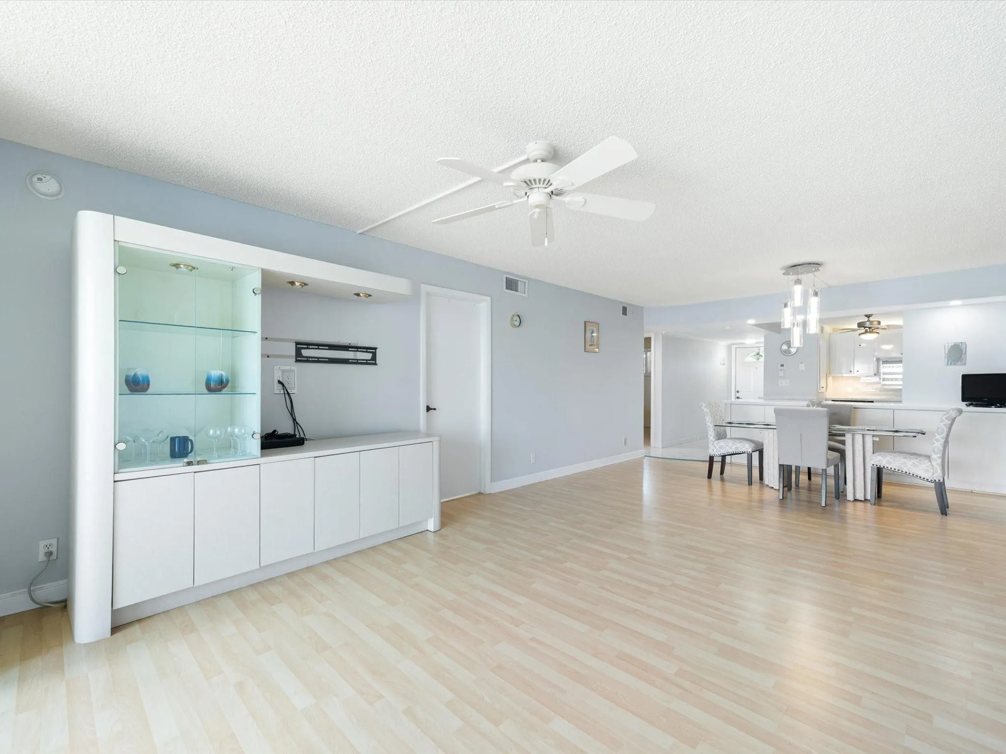 9423 S Hollybrook Lake Dr, #309
