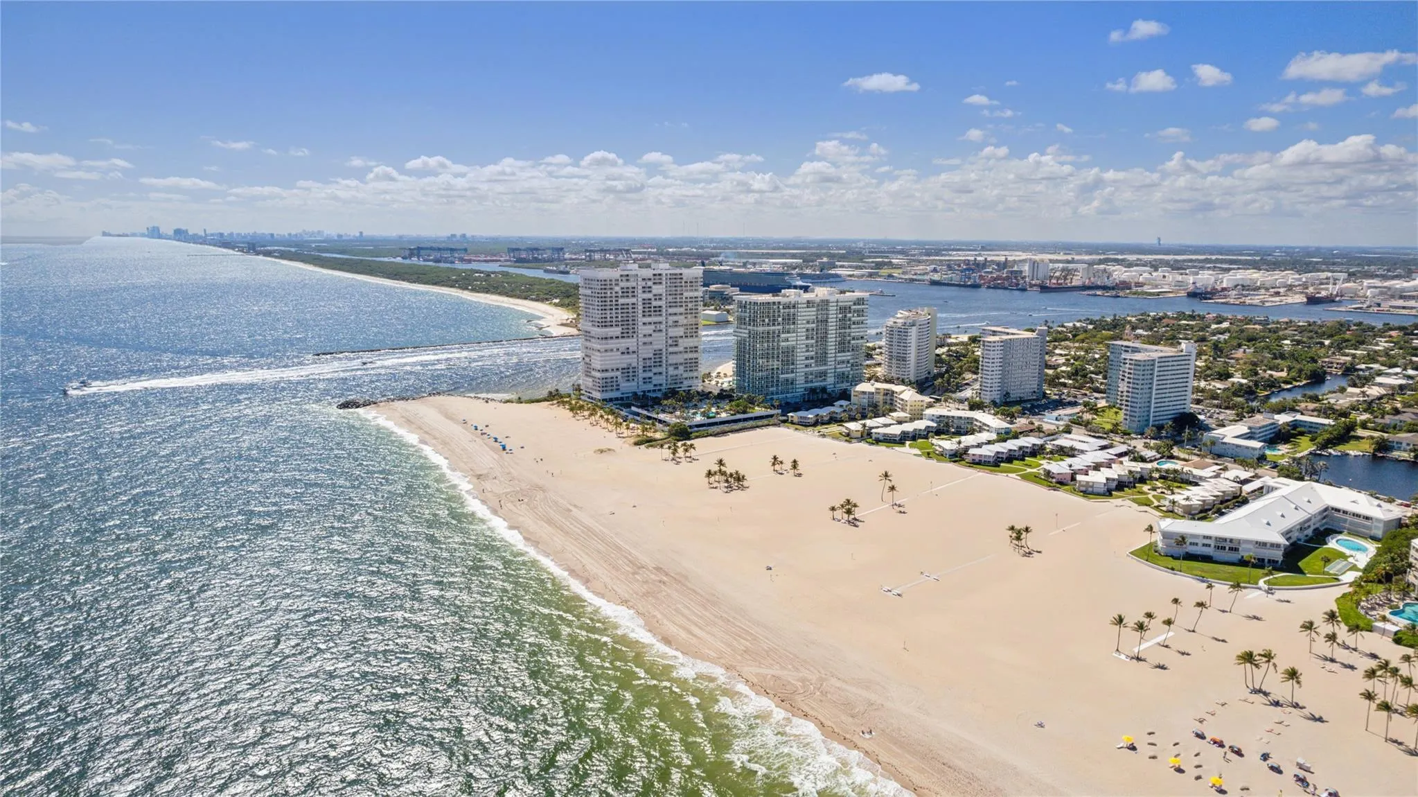 1900 S Ocean Dr, #810
