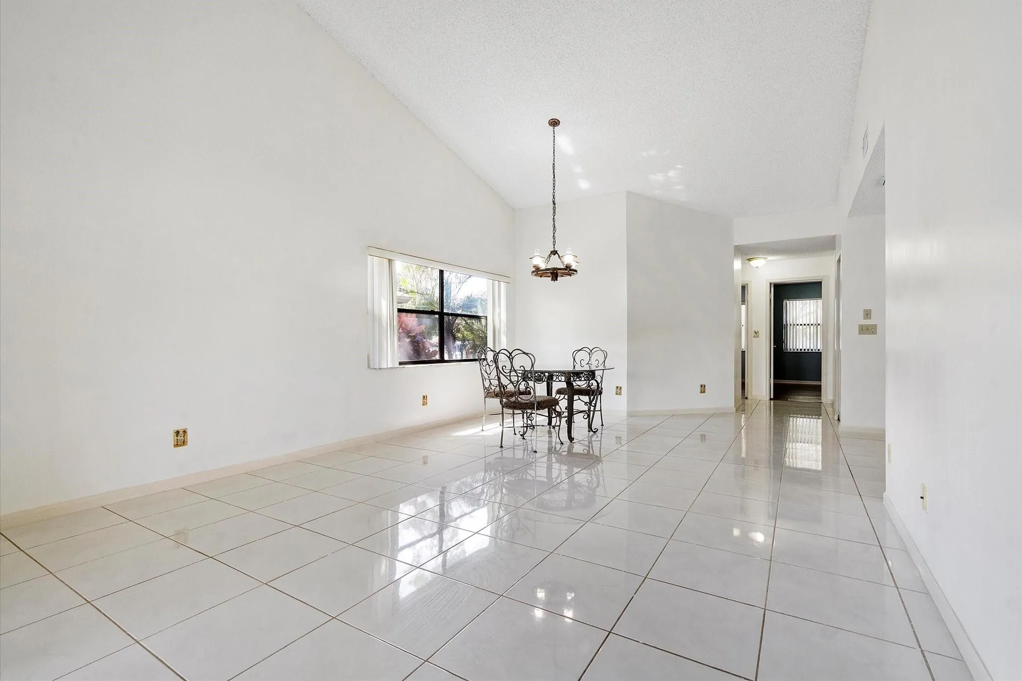 3550 NW 95th Ter, #3S