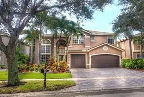 9758 Napoli Woods Ln