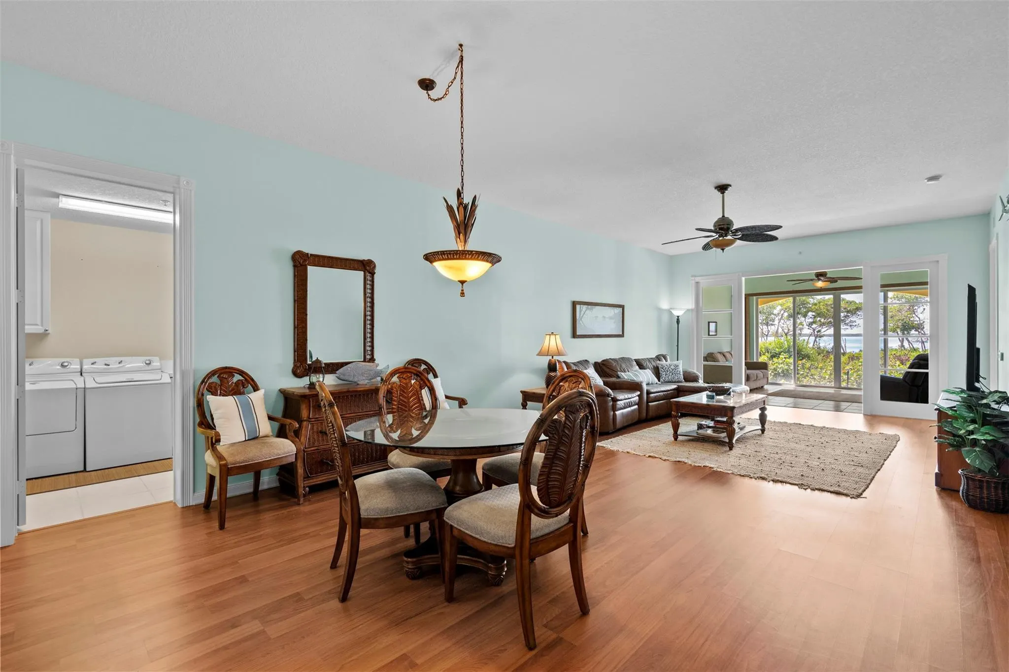 23 Harbour Isle Dr, #102