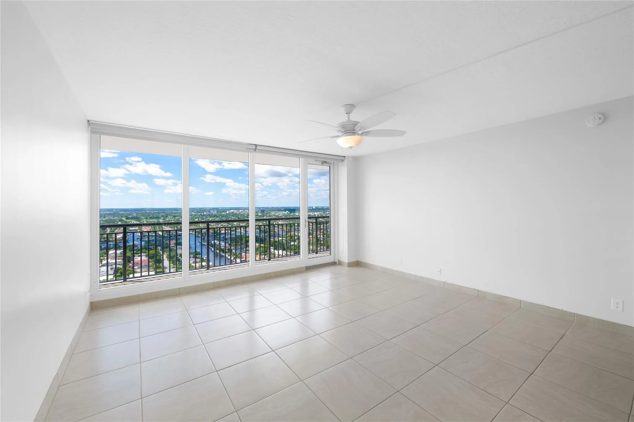4280 Galt Ocean Dr, #25C